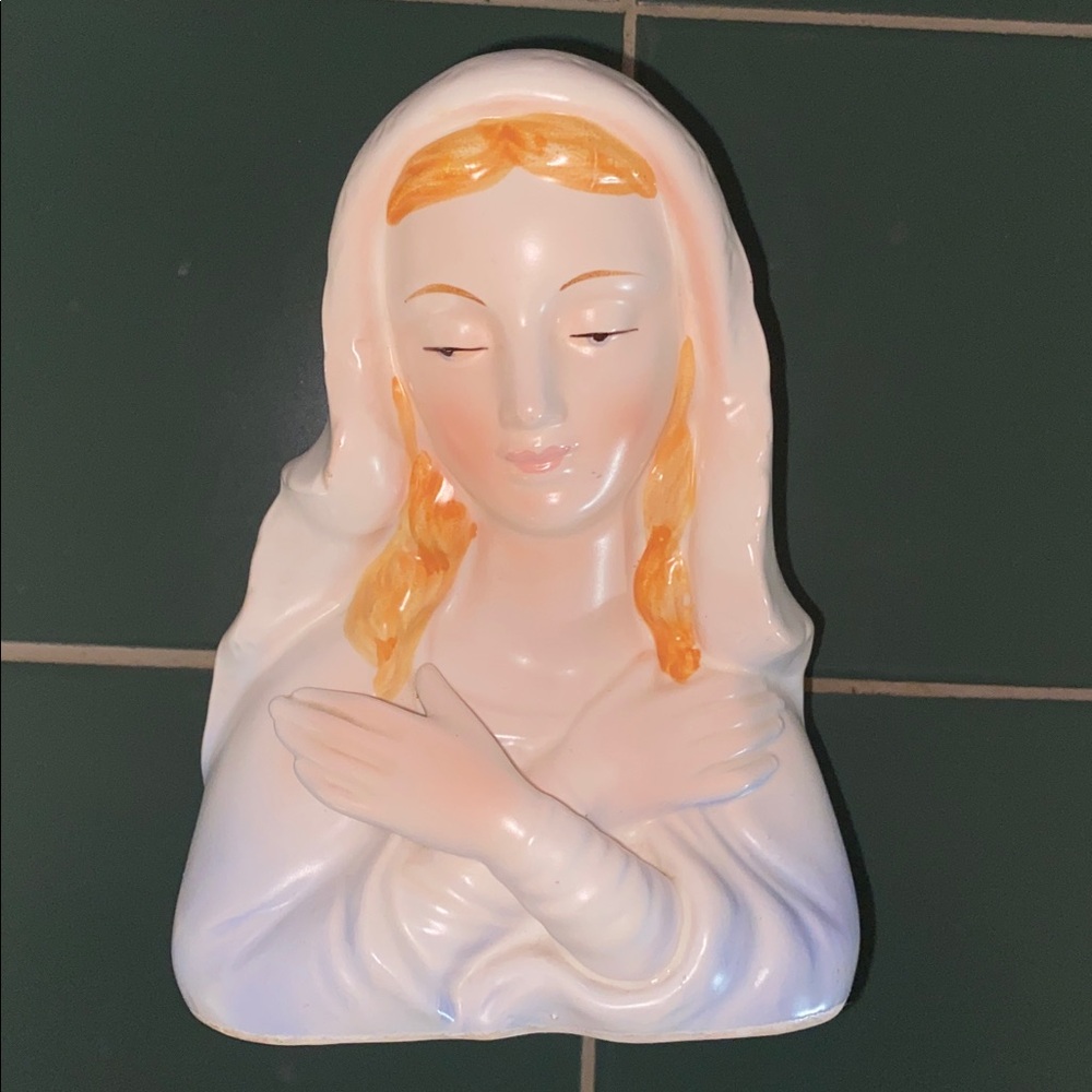 Virgin Mary planter figurine decor